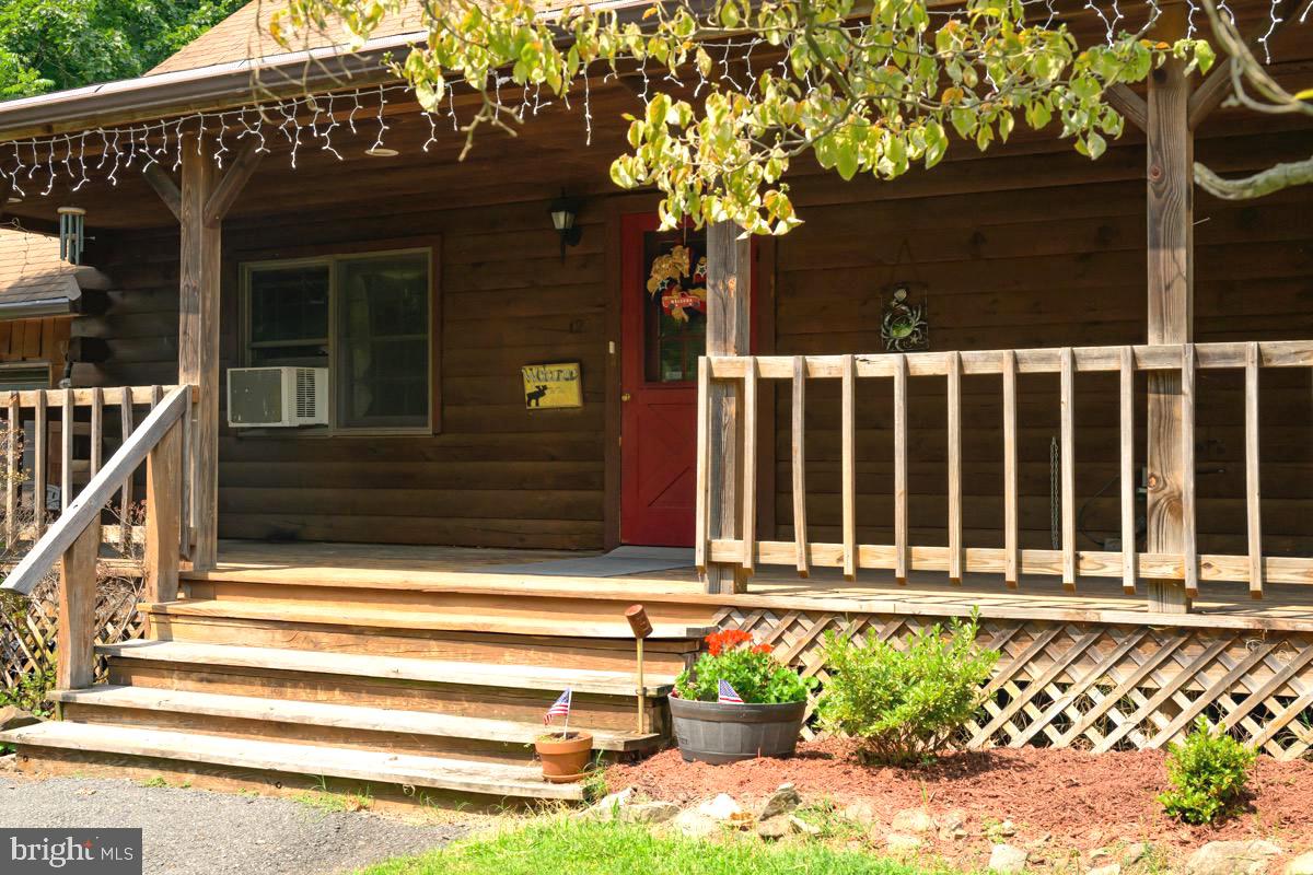 120 Lewis Rd