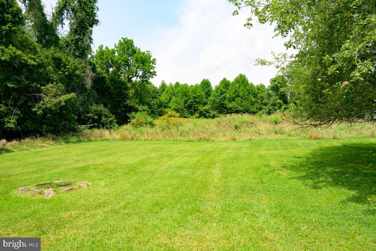 120 Lewis Rd