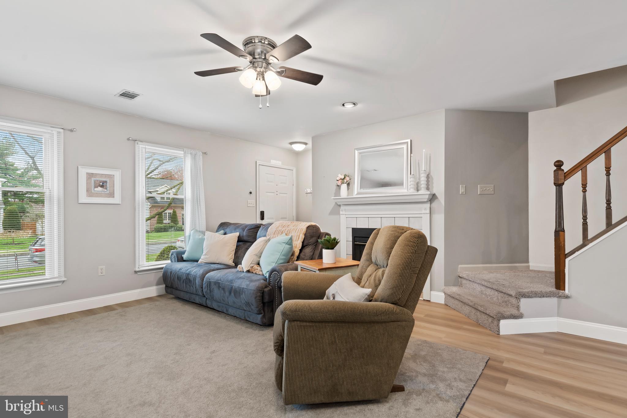 5619 Moreland Ct