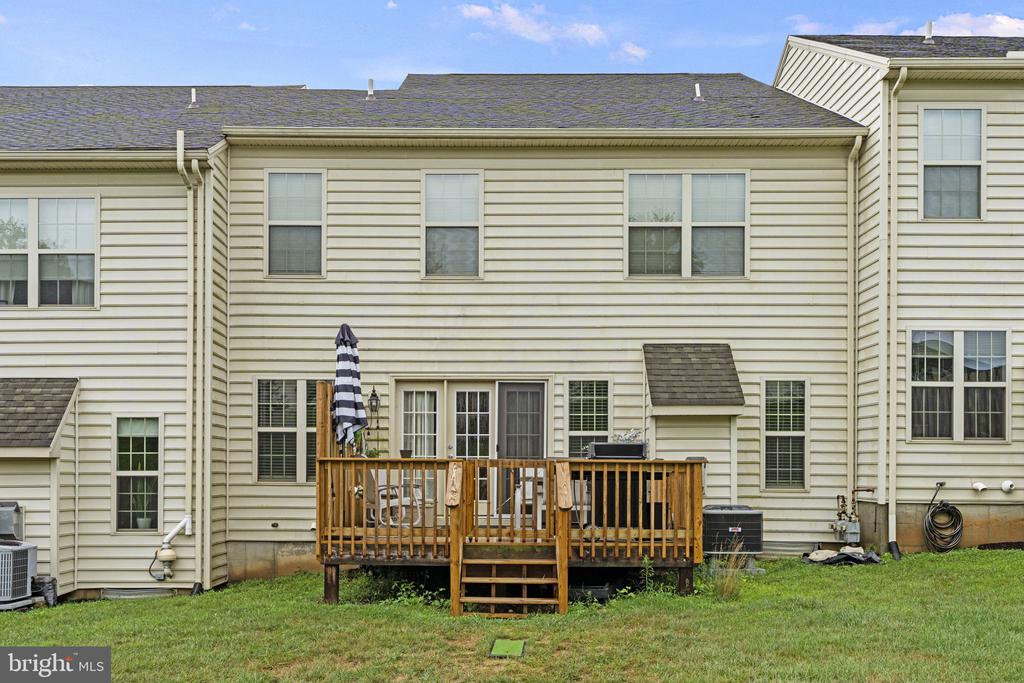 1913 Roxbury Ct