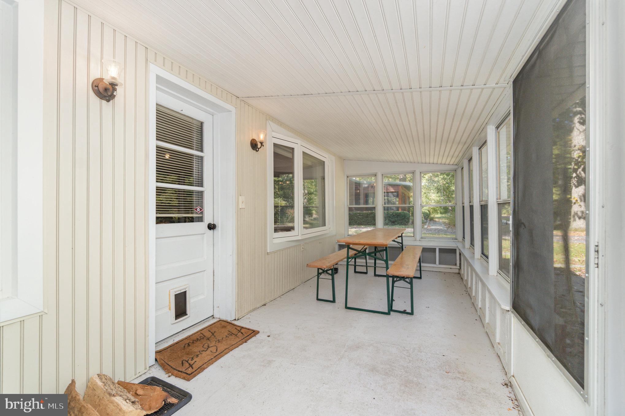 425 425 CRISWELL DRIVE