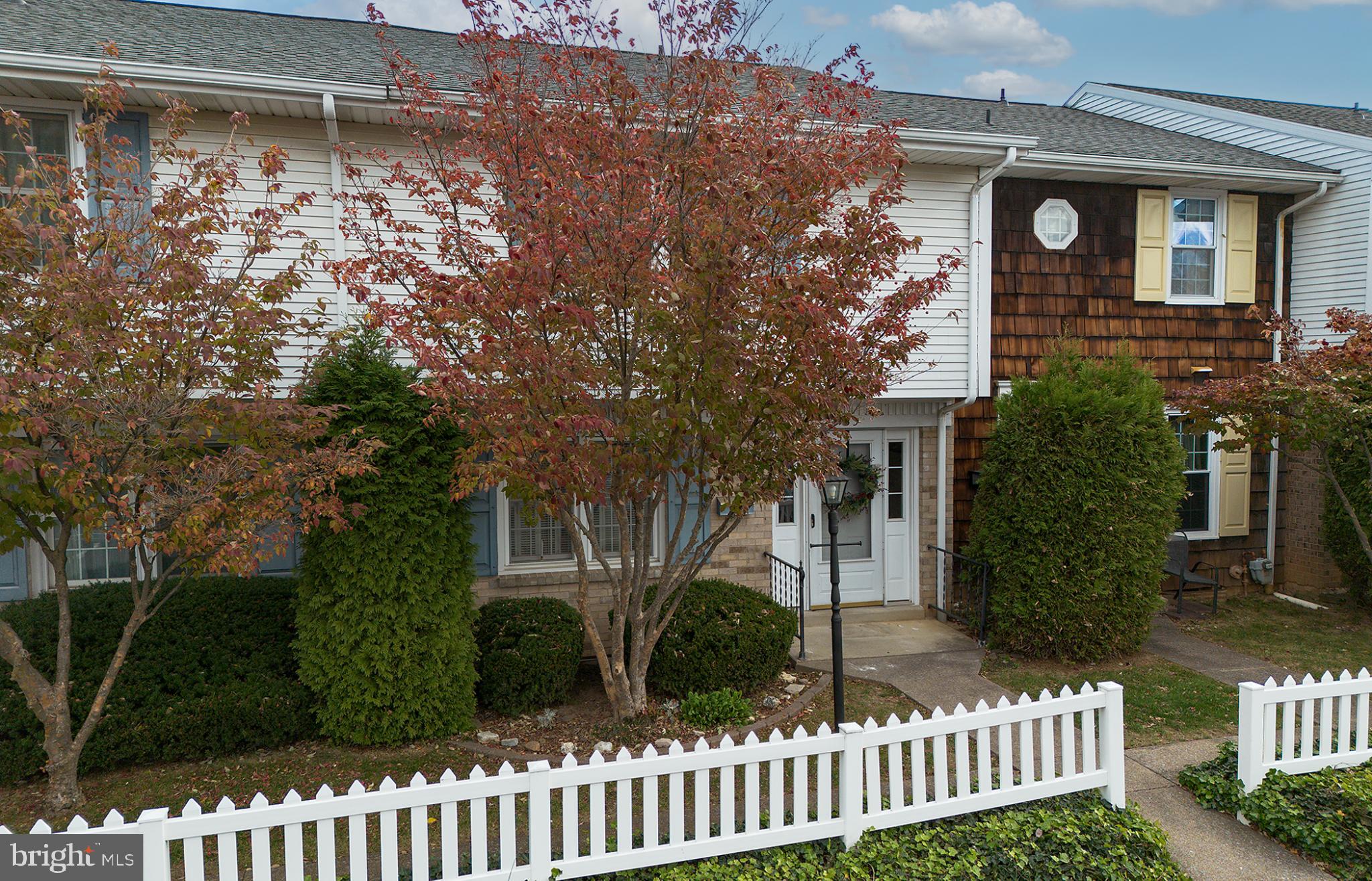 135 W VINE STREET