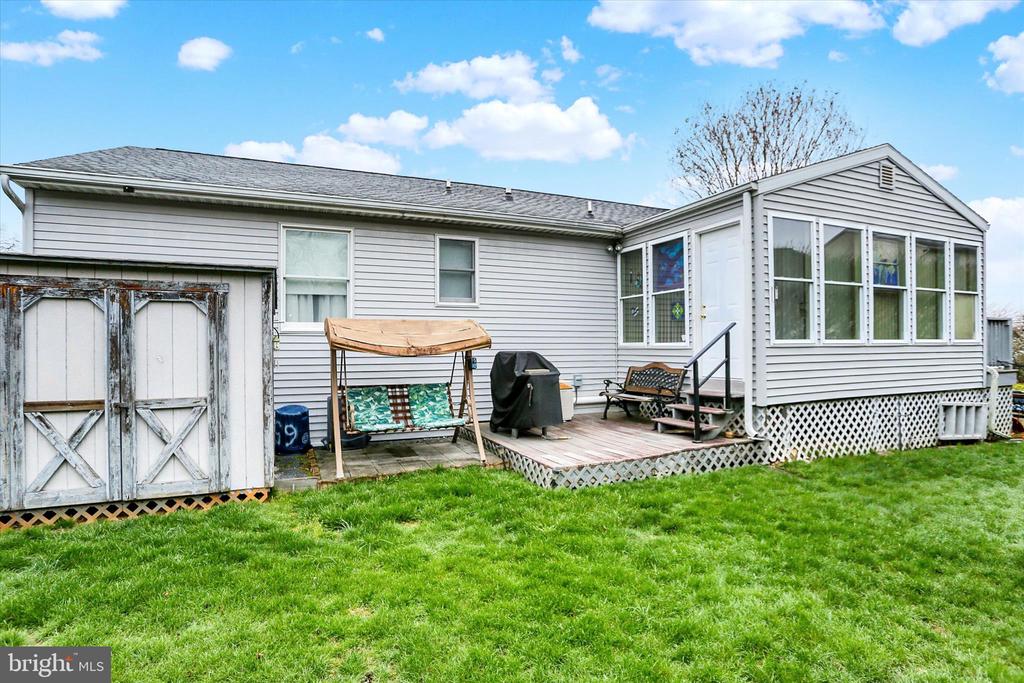 65 PINE RIDGE CIRCLE