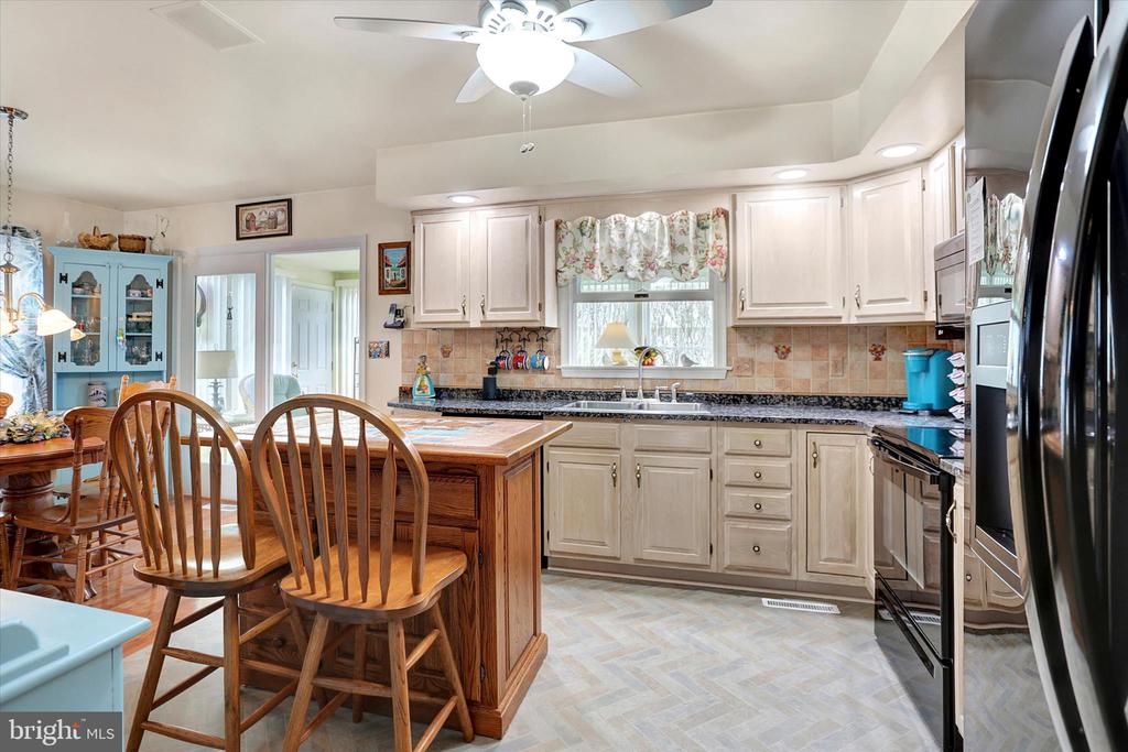 65 PINE RIDGE CIRCLE