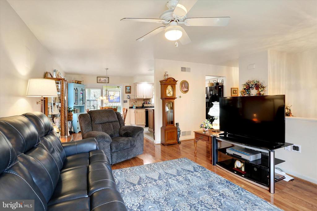 65 PINE RIDGE CIRCLE