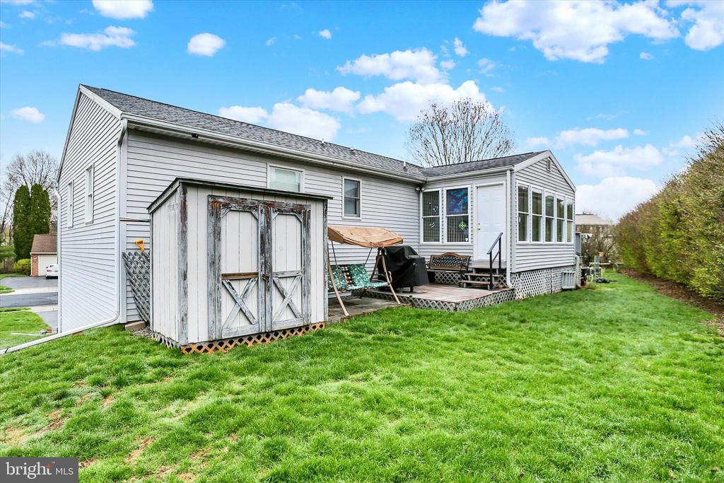 65 PINE RIDGE CIRCLE