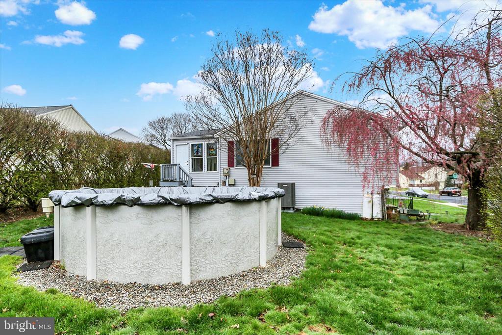 65 PINE RIDGE CIRCLE