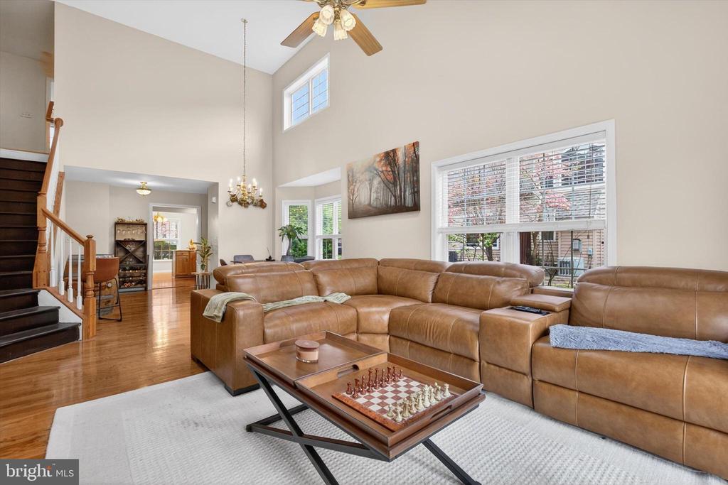 1126 CROSS CREEK DRIVE