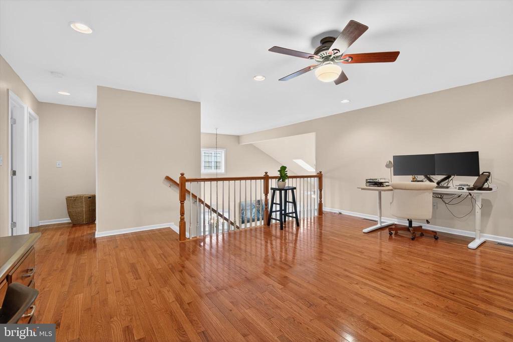 1126 CROSS CREEK DRIVE