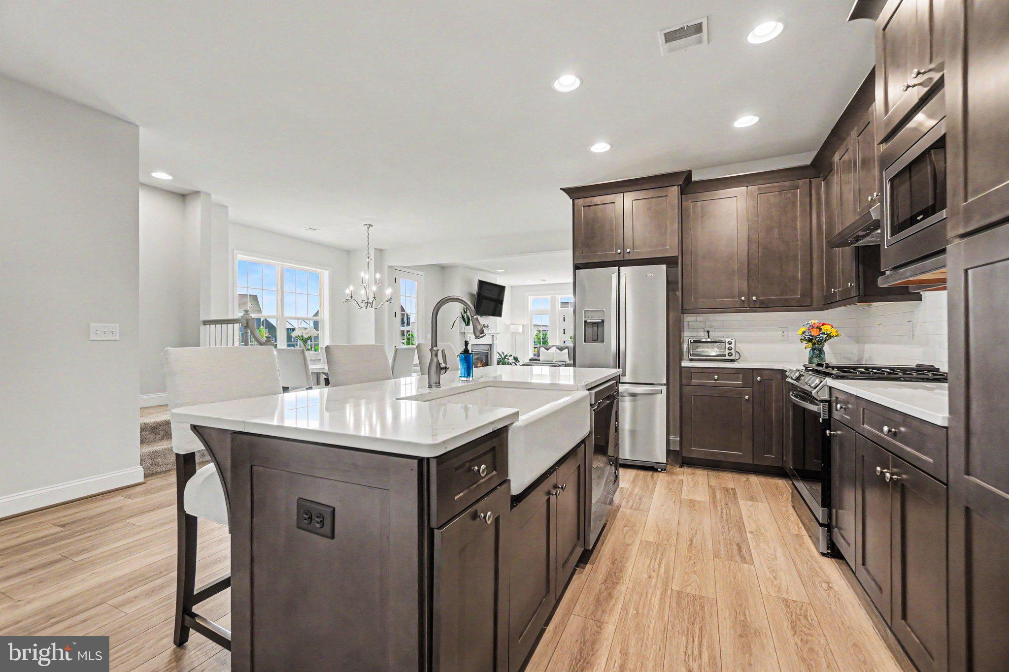1318 REVIVAL DRIVE