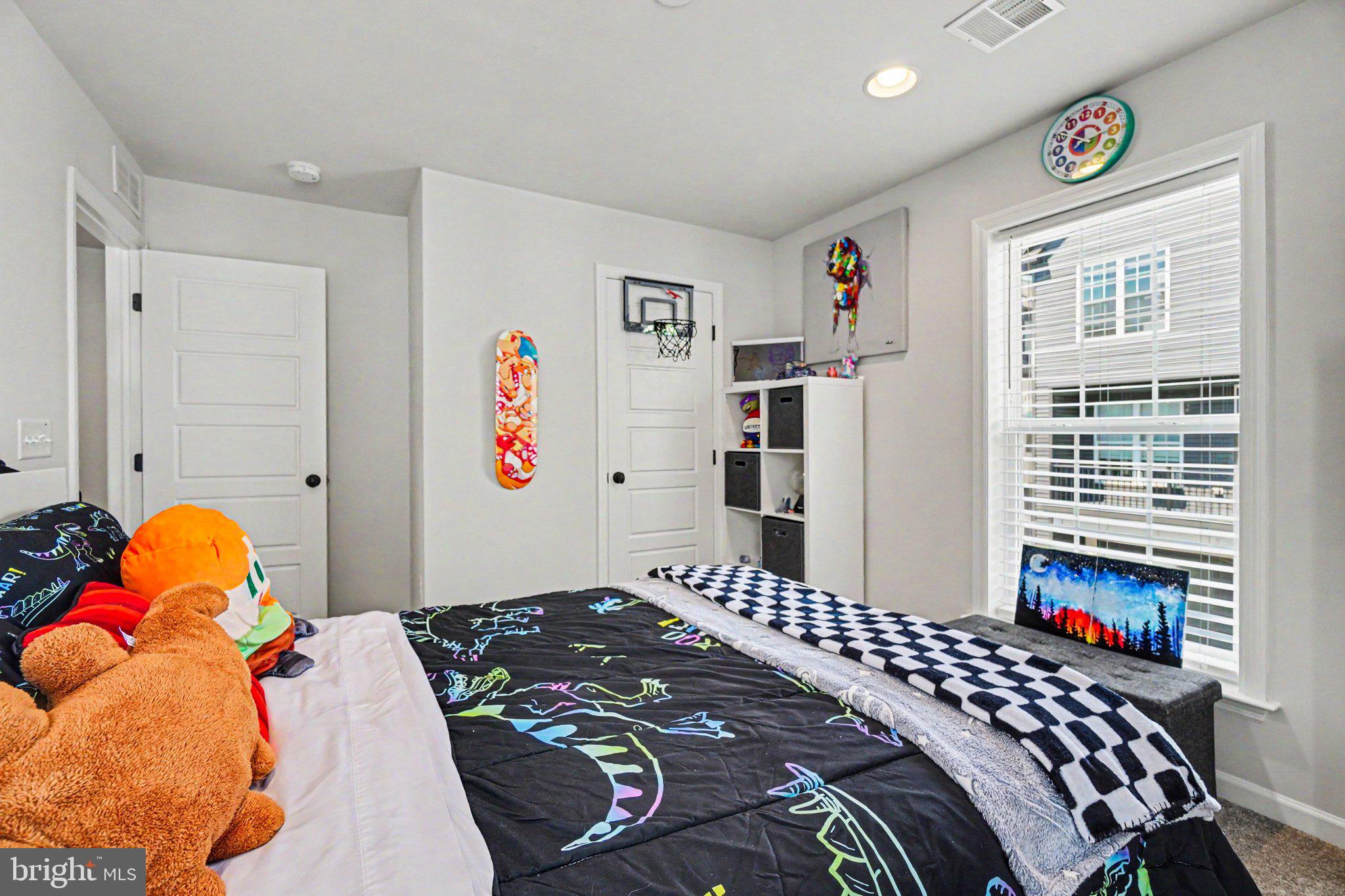 1318 REVIVAL DRIVE