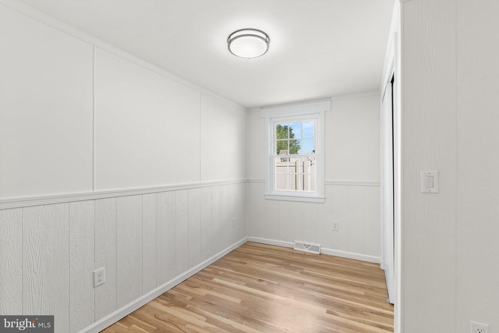 526 W CUMBERLAND ROAD
