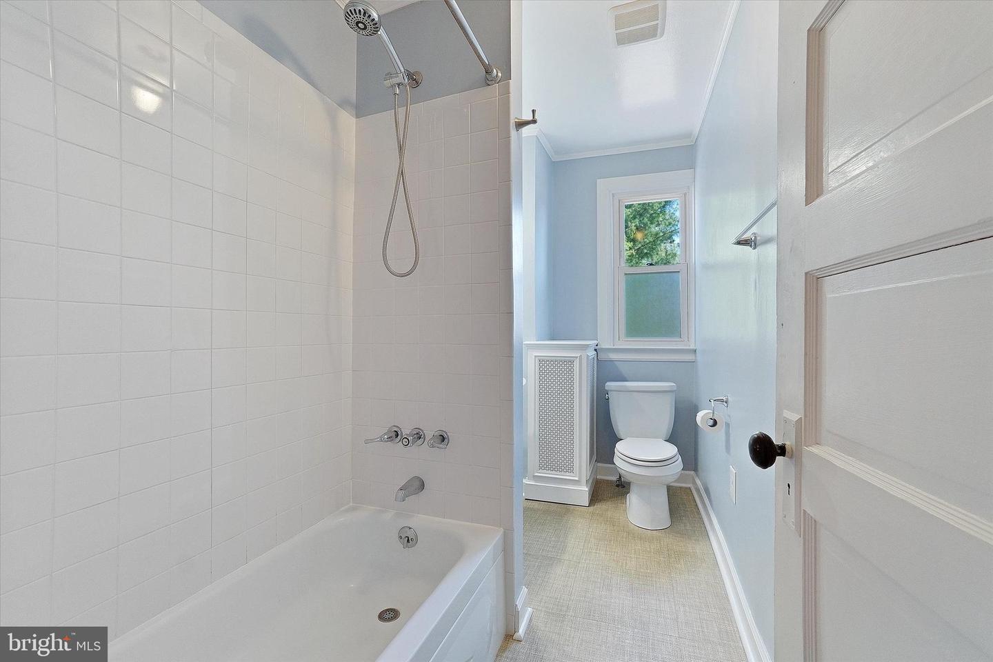 36 Fishburn St