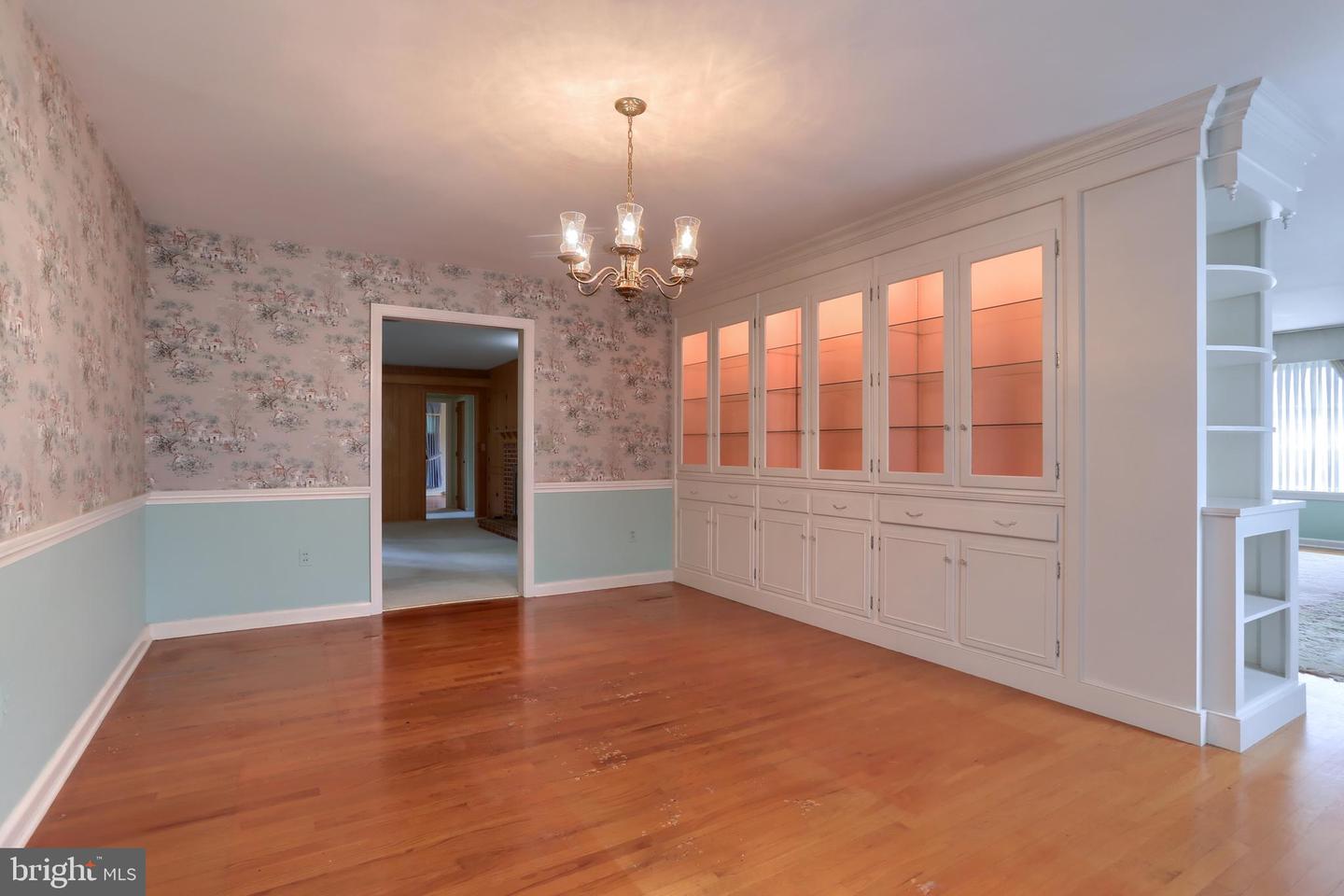 267 Redwood St