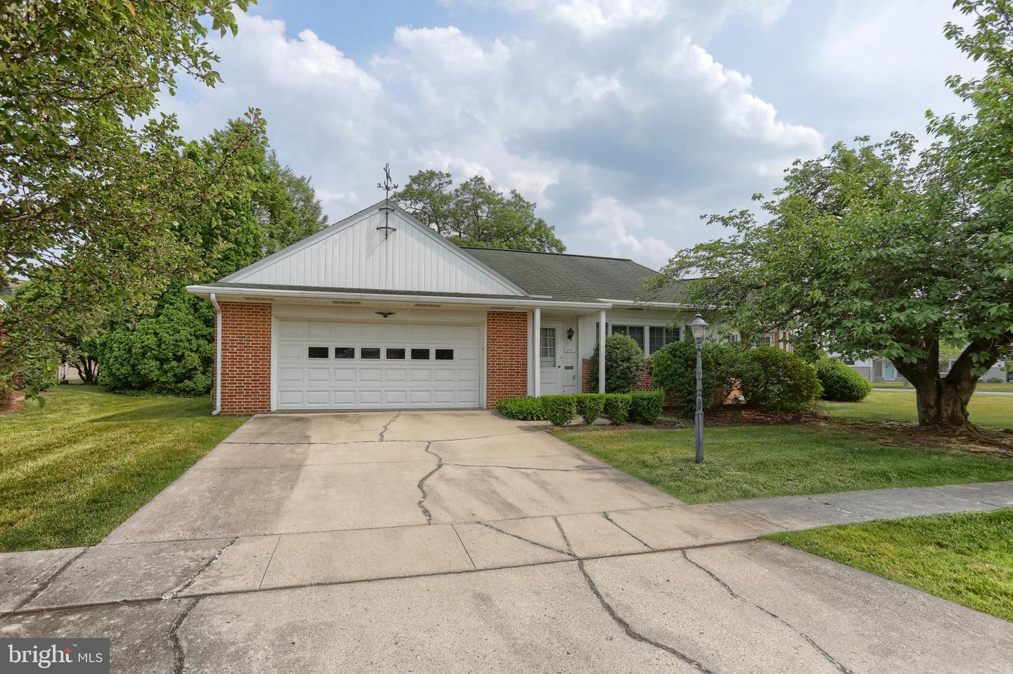 267 Redwood St