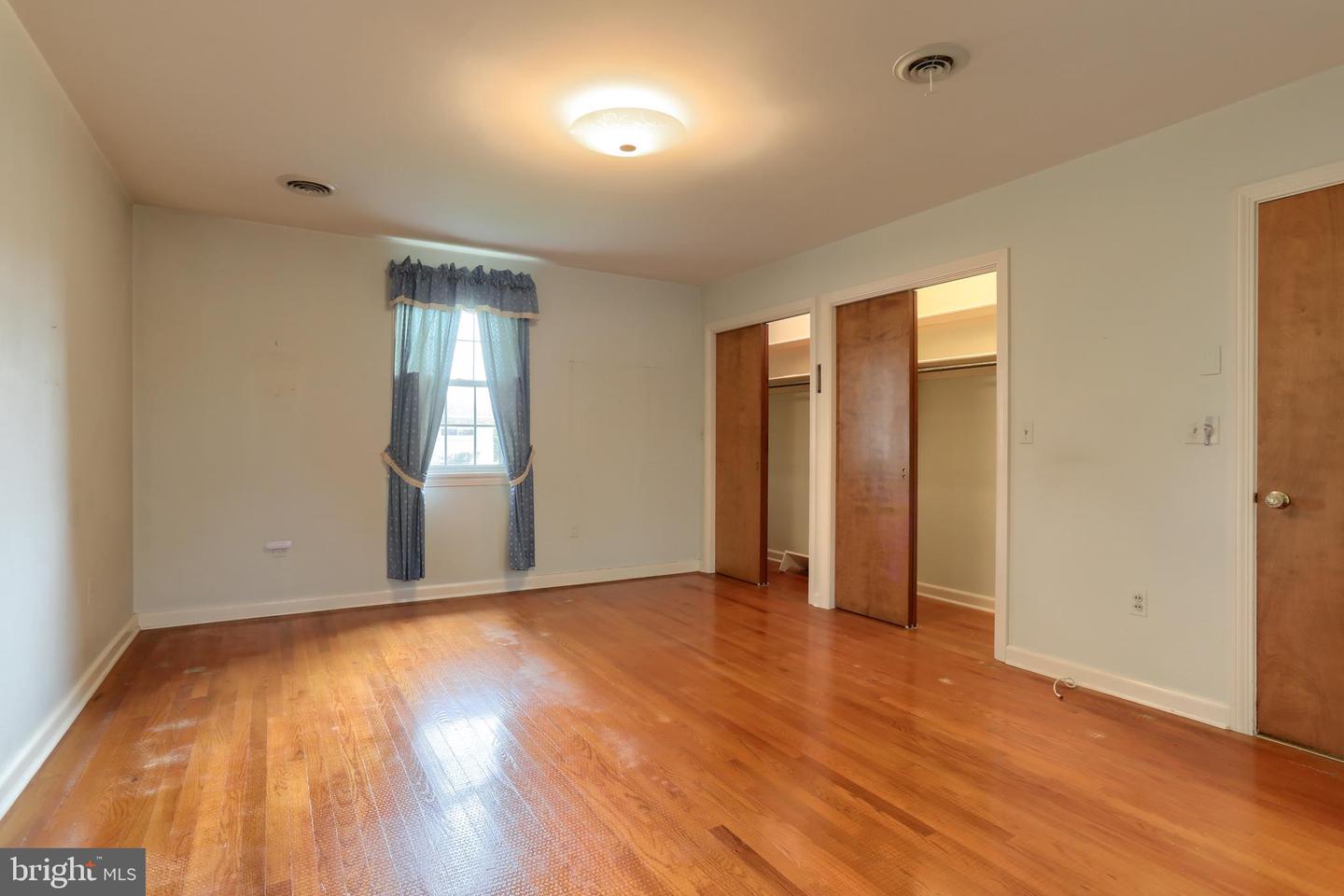 267 Redwood St