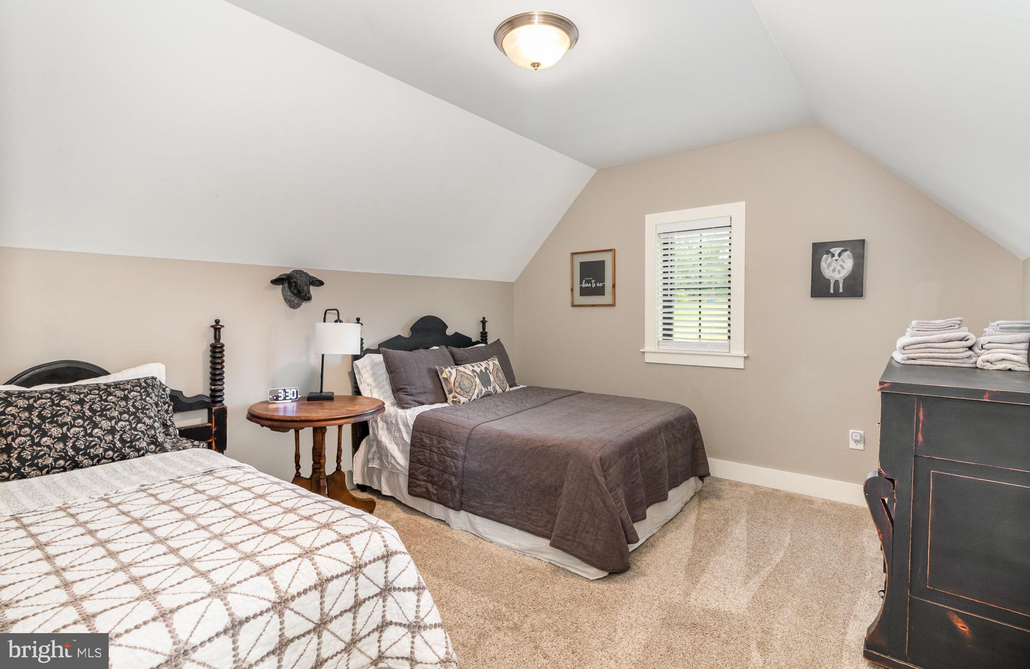 7019 Devonshire Heights Rd