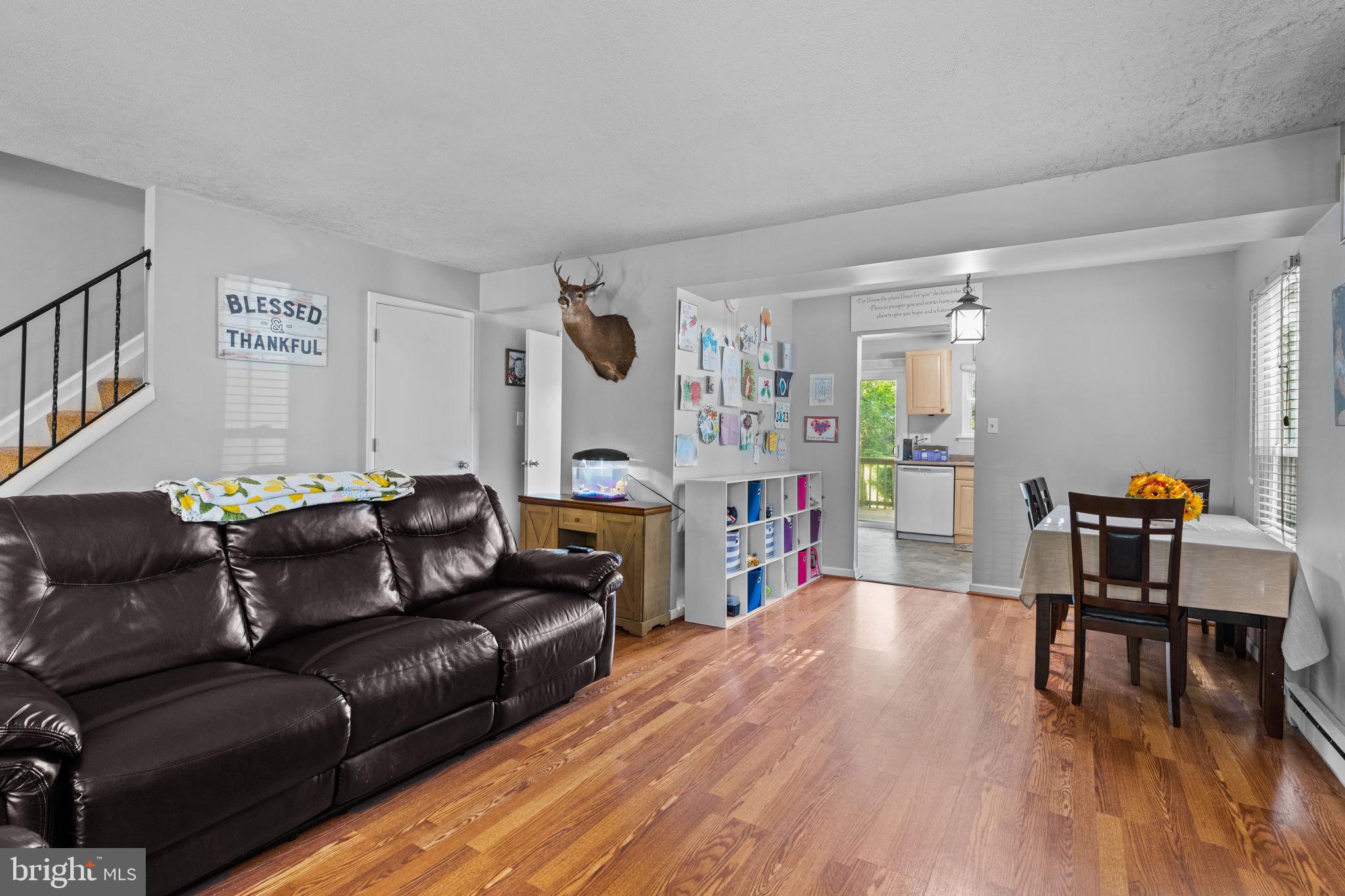 6493 Heatherfield Way