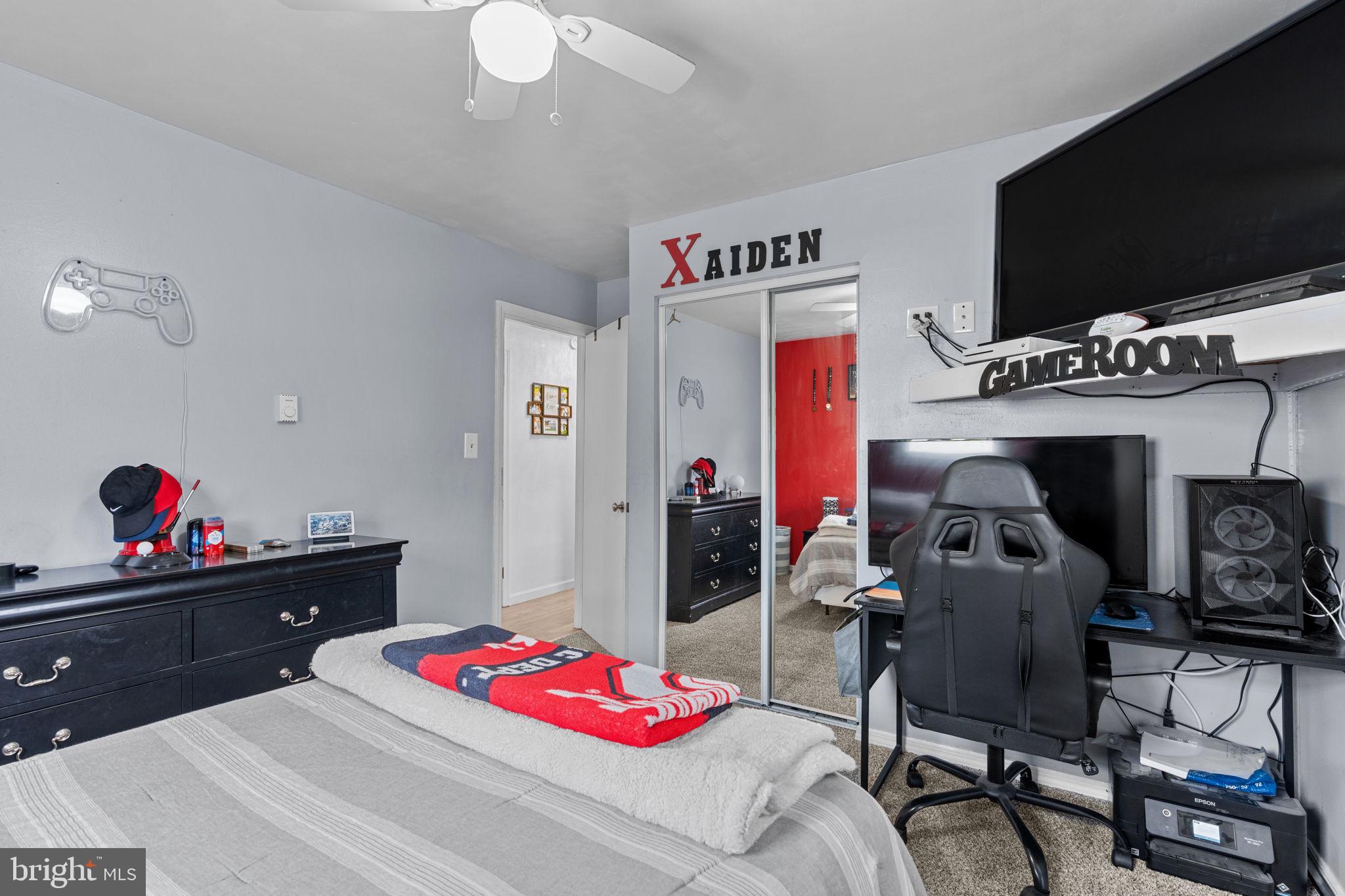 4909 Harman Dr