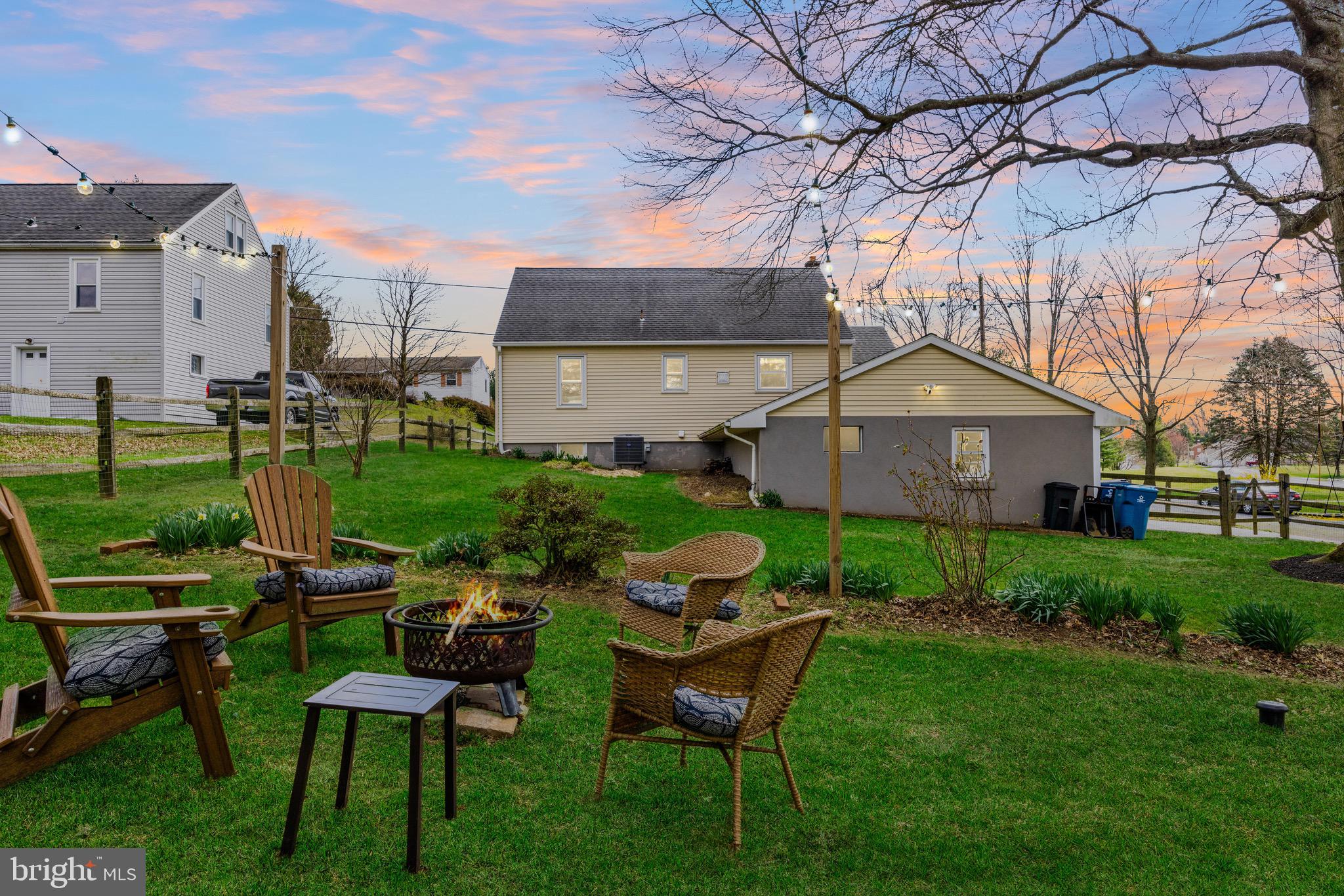 460 Douglas Rd
