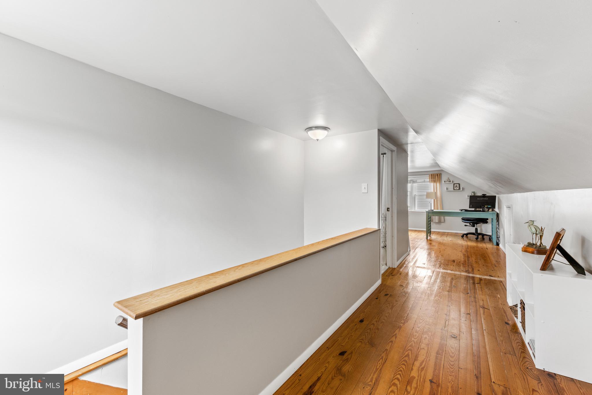 460 Douglas Rd