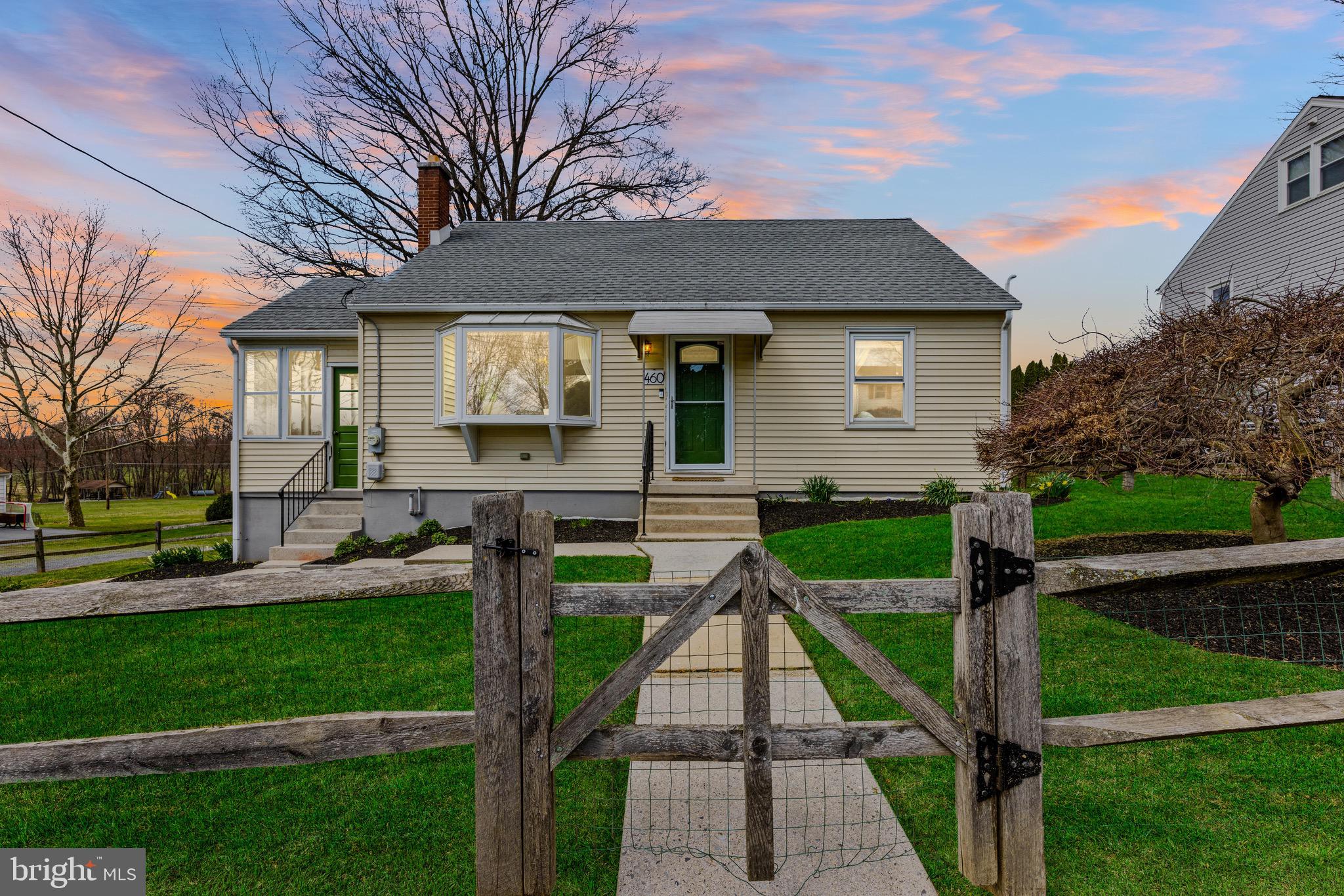 460 Douglas Rd