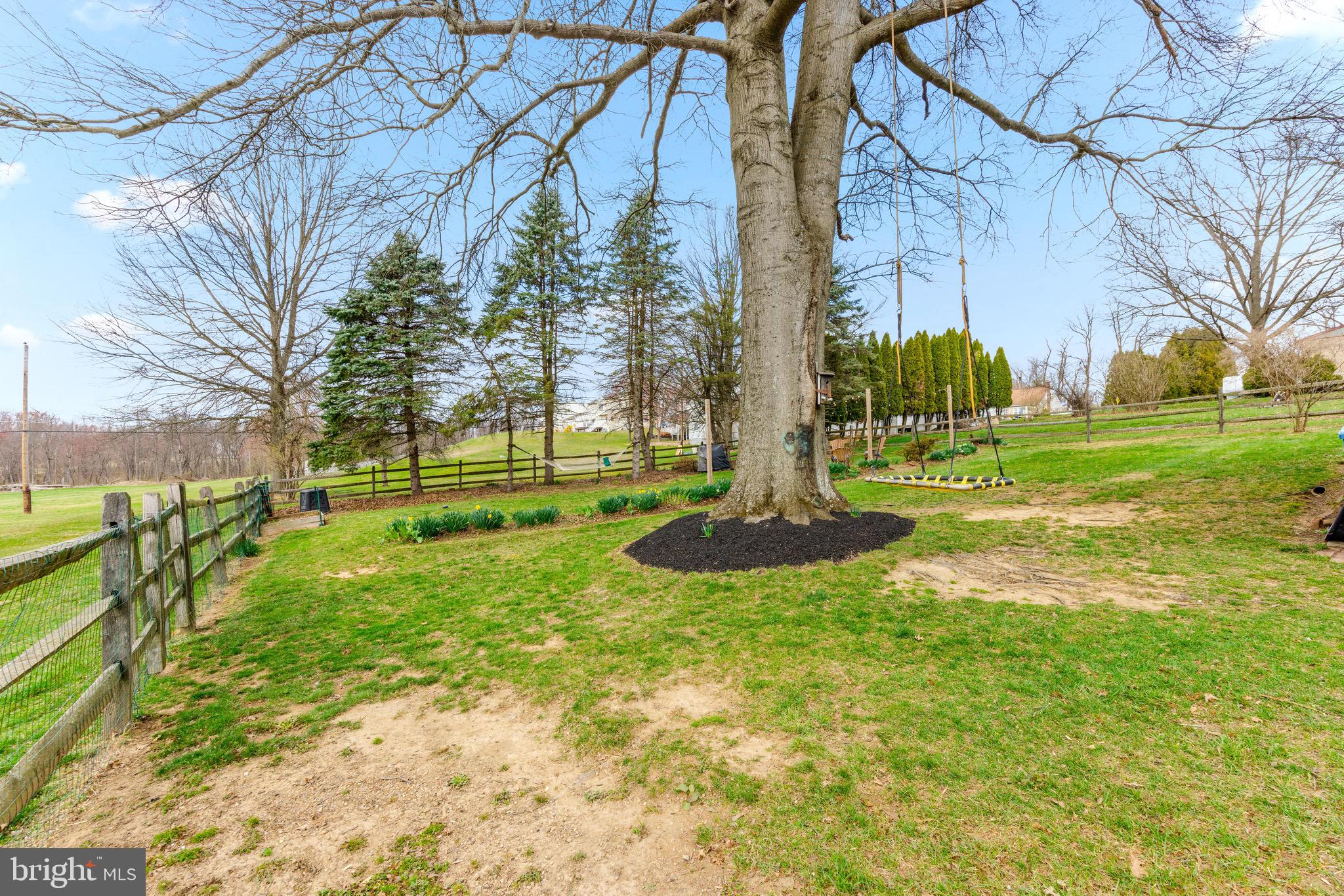460 Douglas Rd