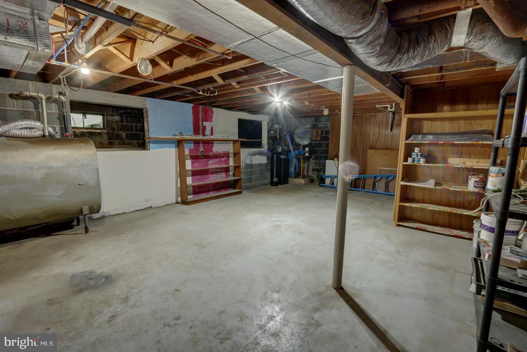 4306 Avon Dr