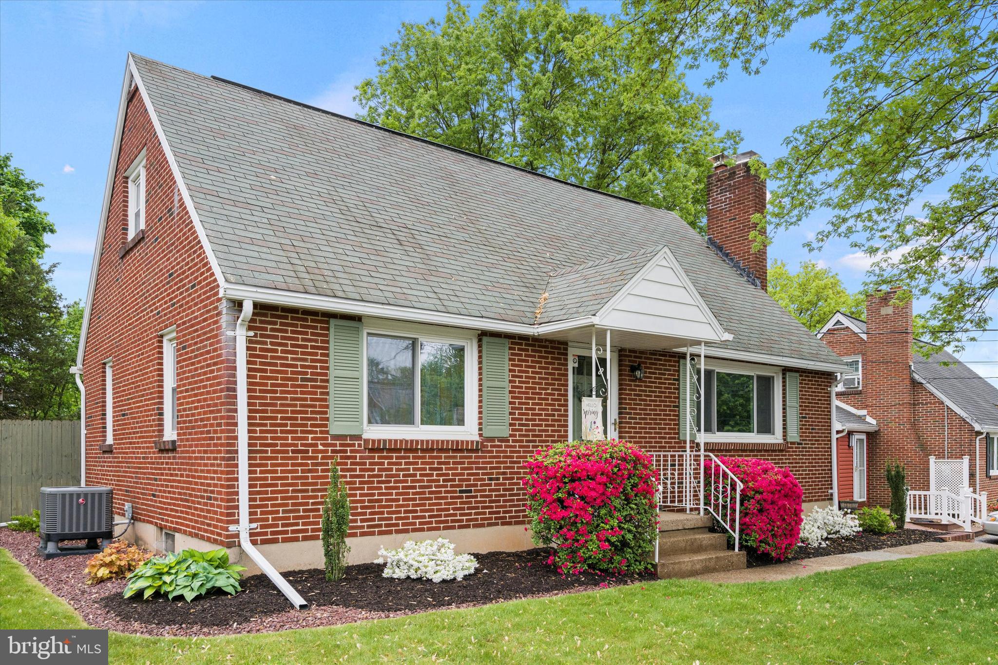 23 State Dr