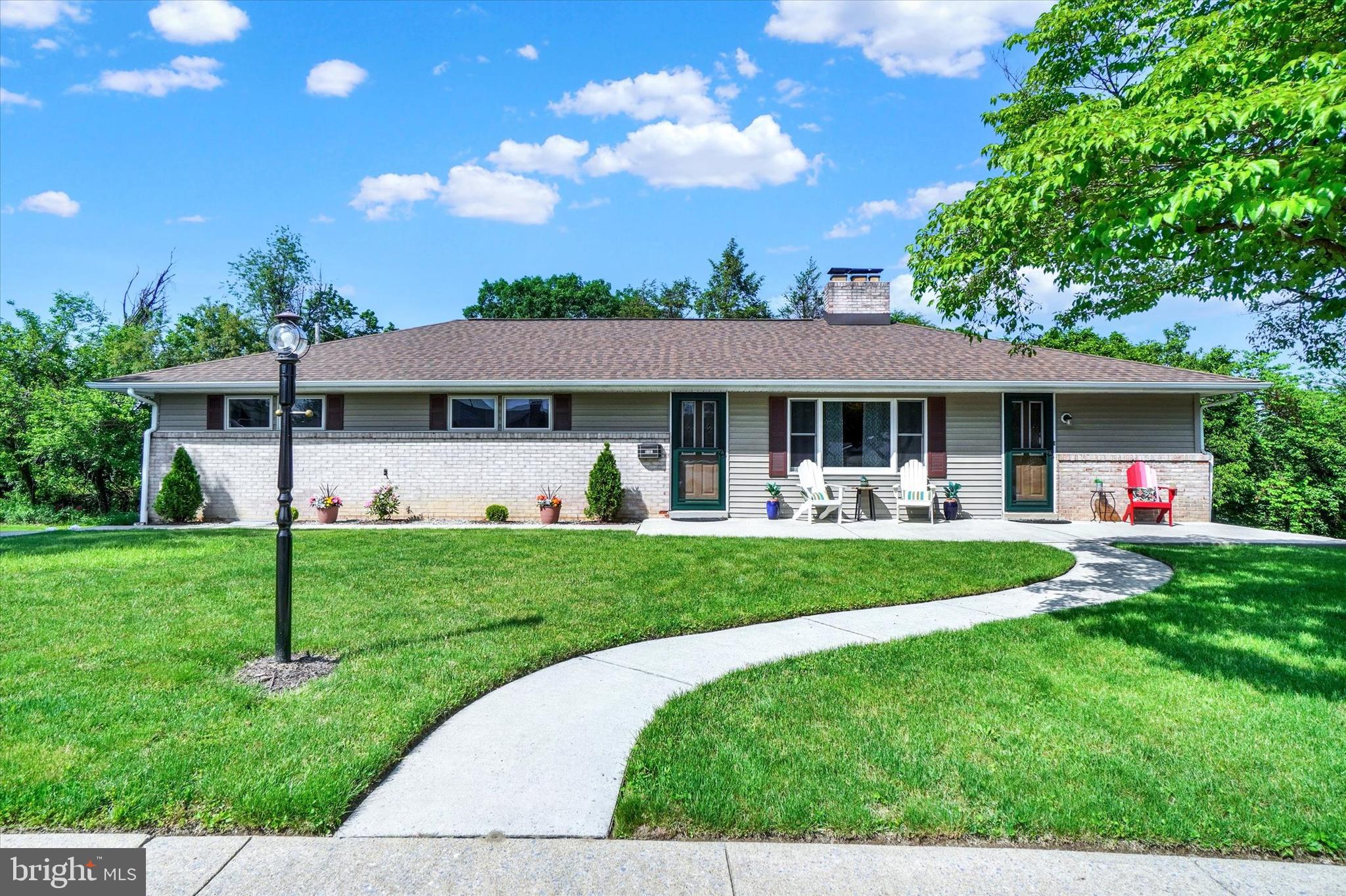 4030 Nancy Dr