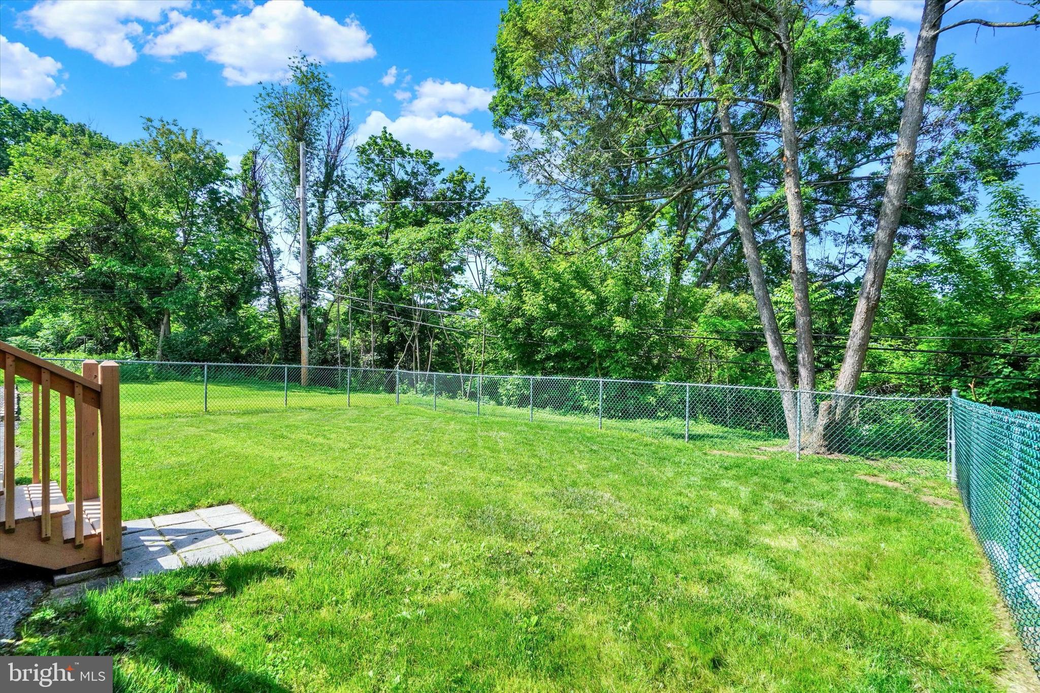 4030 Nancy Dr