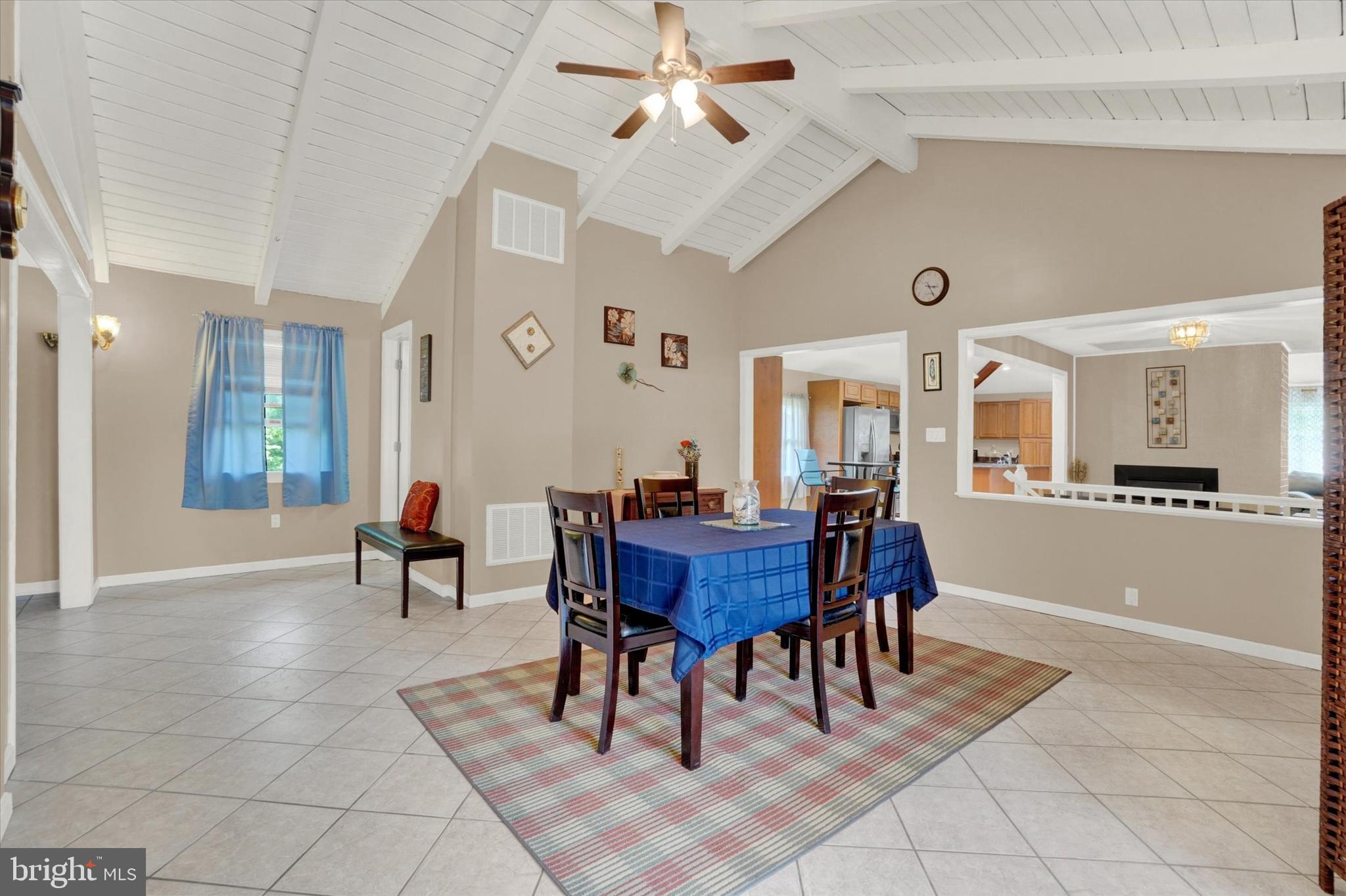 4030 Nancy Dr