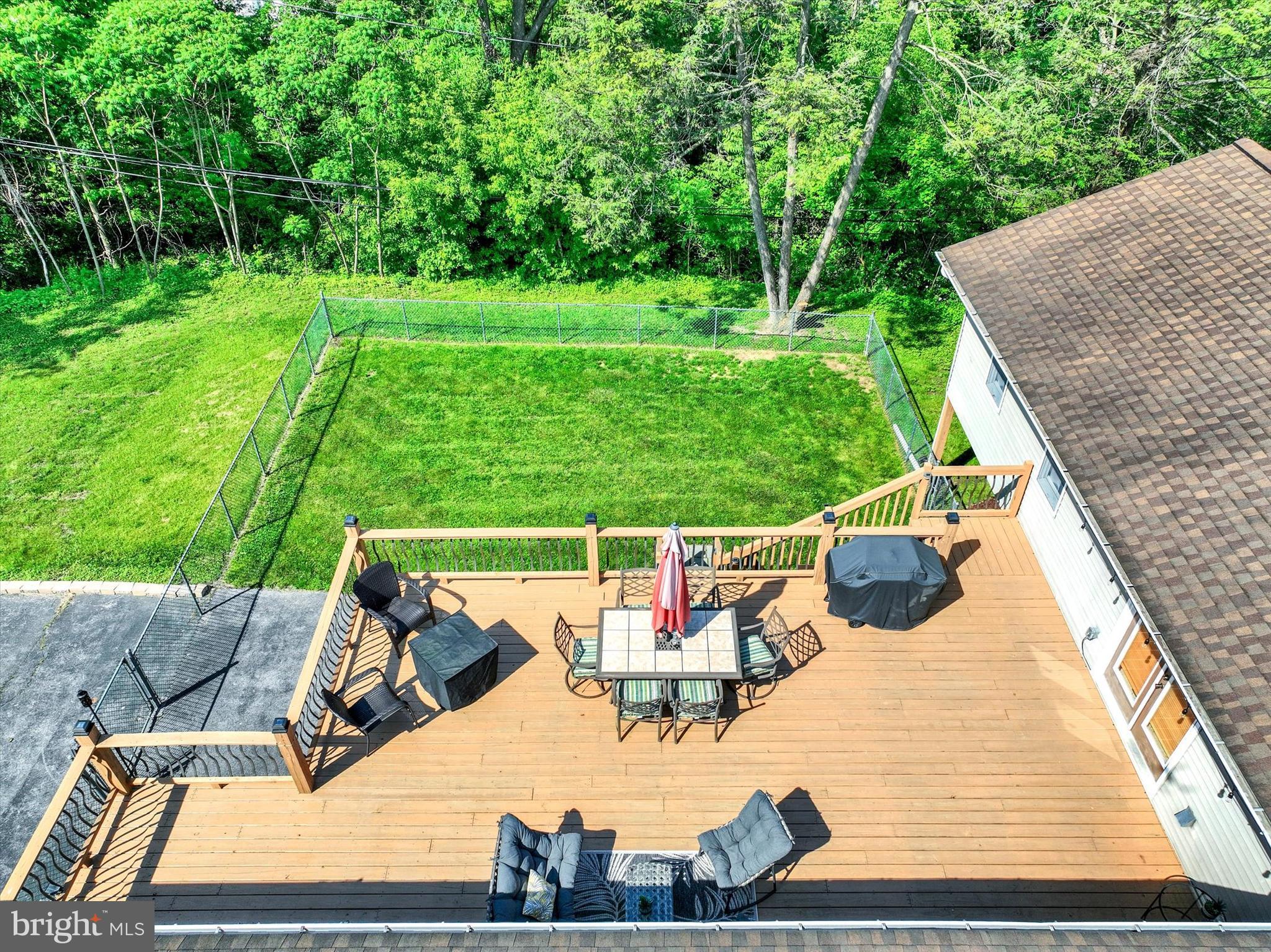 4030 Nancy Dr