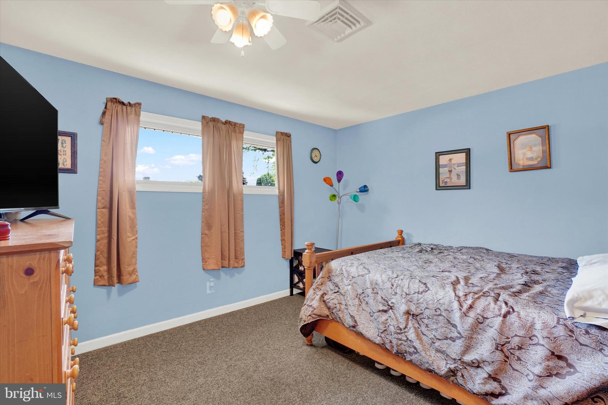 4030 Nancy Dr