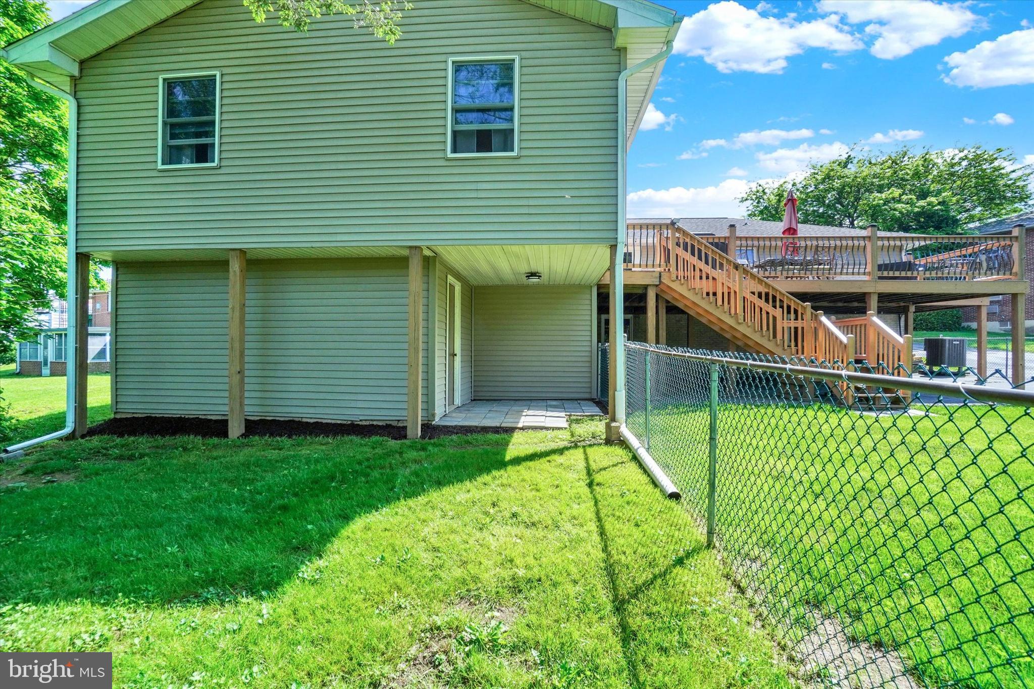 4030 Nancy Dr