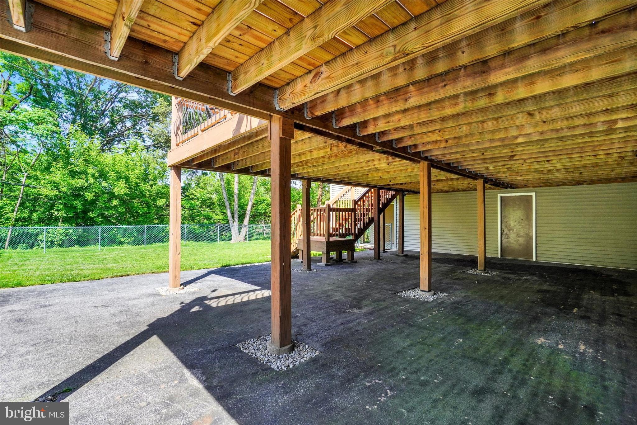 4030 Nancy Dr