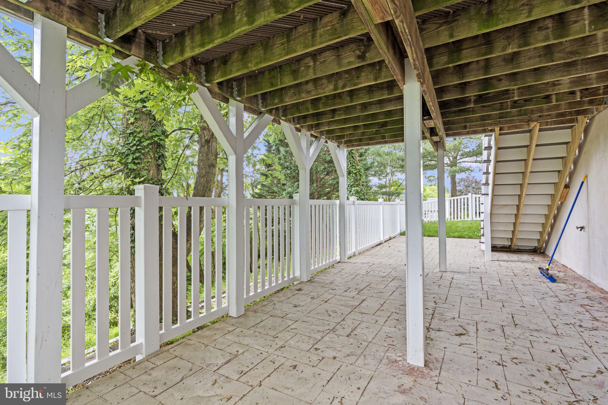 113 Kings Mill Ct