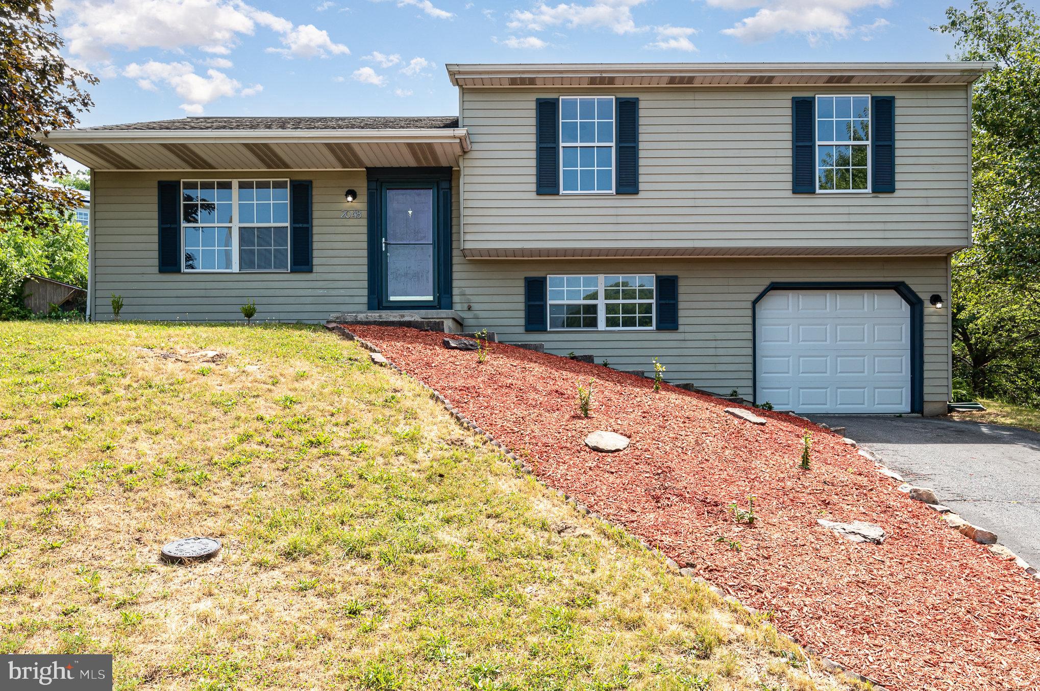 2048 Deer Path Rd