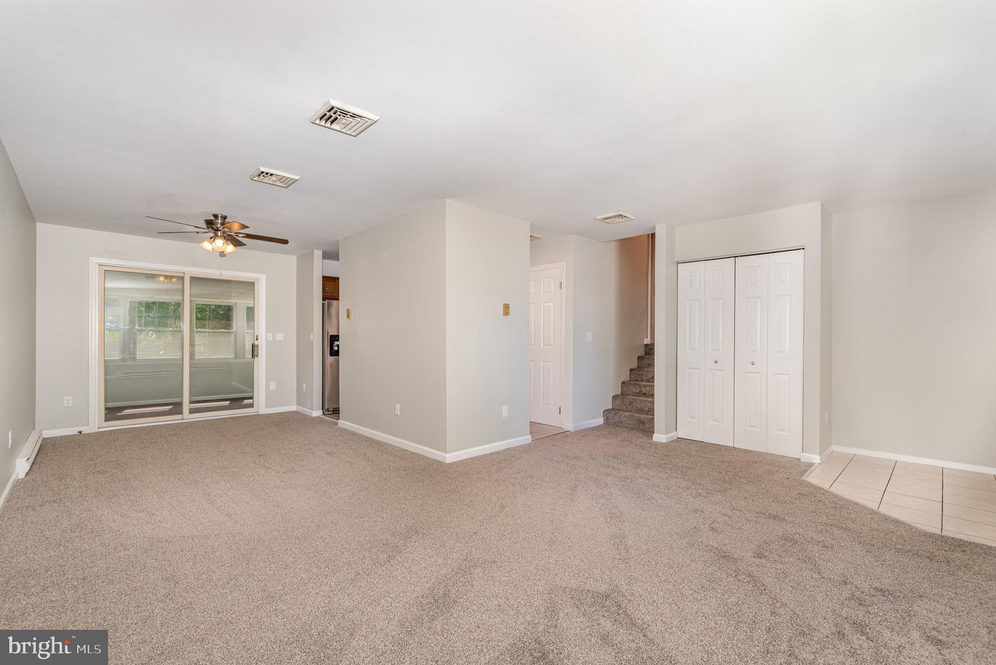 2048 Deer Path Rd