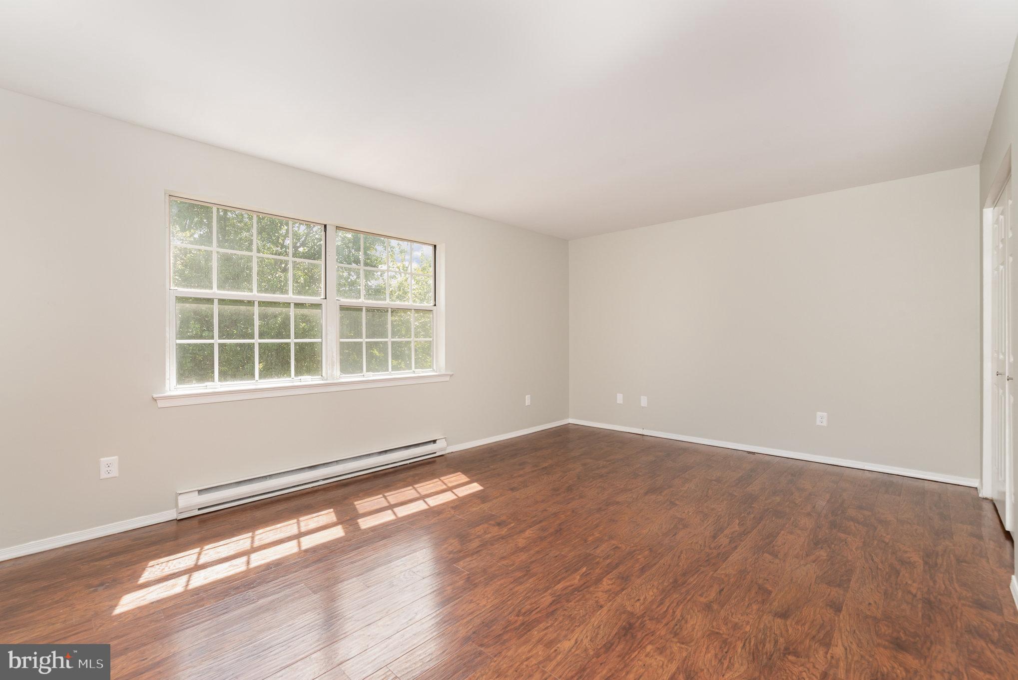 2048 Deer Path Rd
