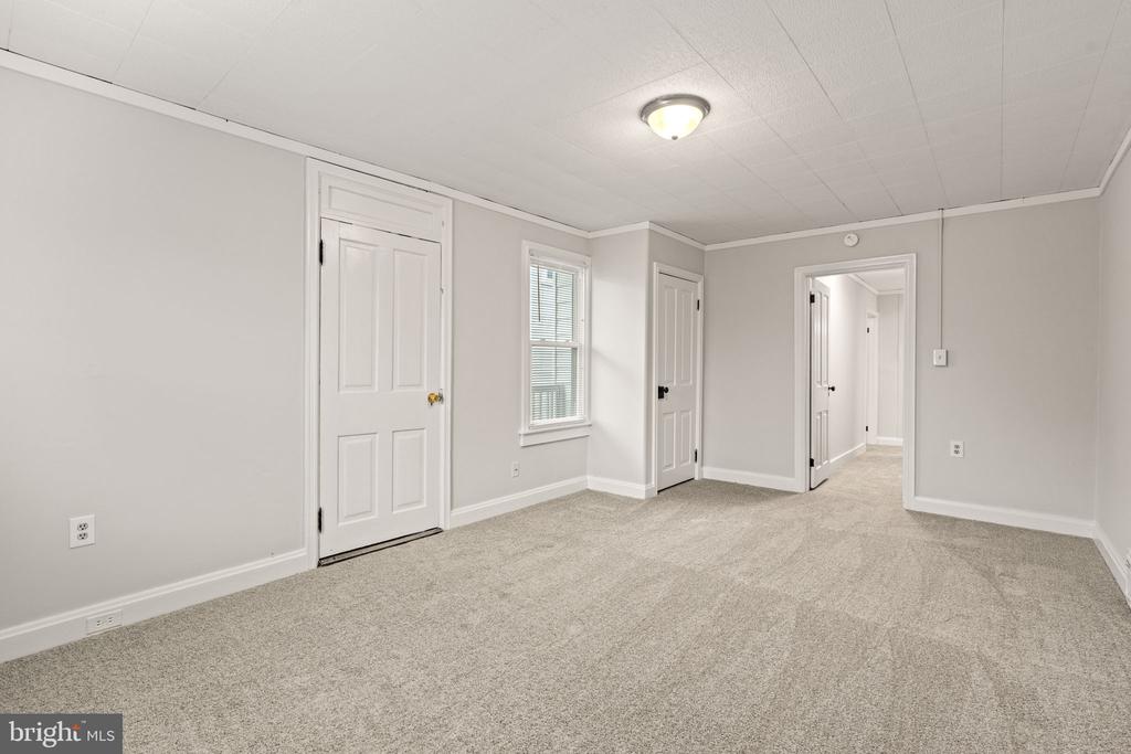 218 N Catherine St