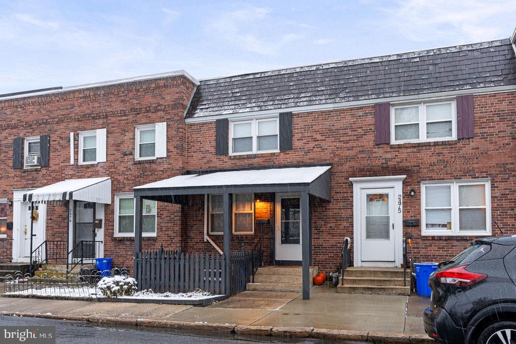 2477 Harris Ter