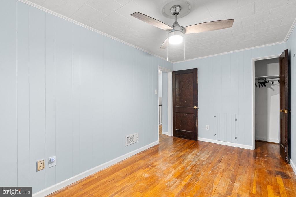2477 Harris Ter