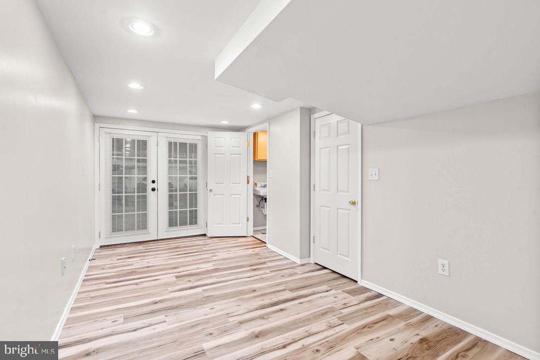 2477 Harris Ter