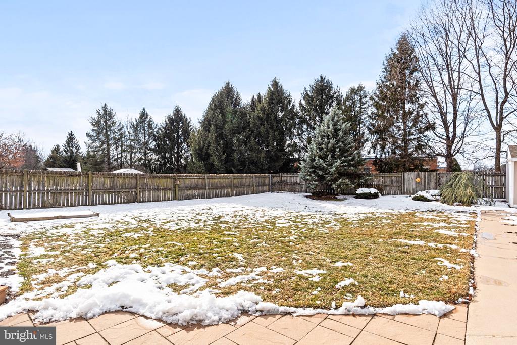114 Lopax Rd