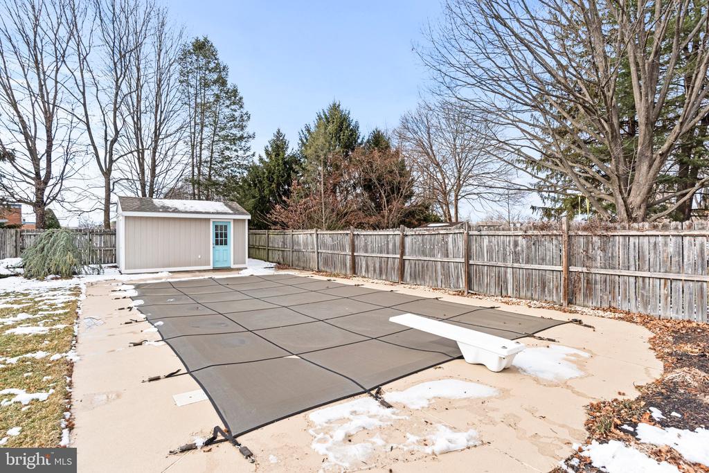 114 Lopax Rd