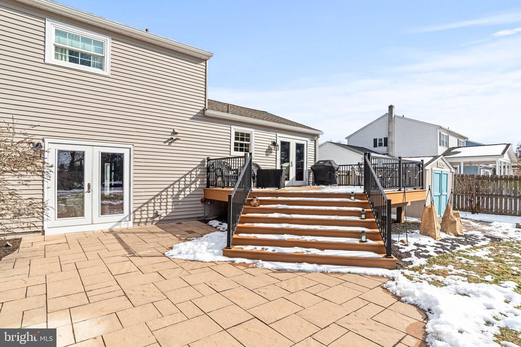 114 Lopax Rd