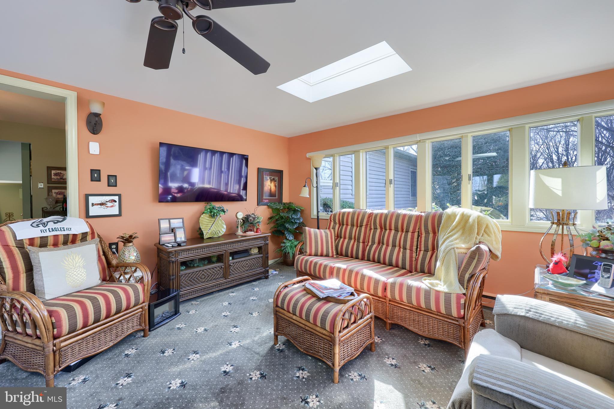 1 Mayapple Dr