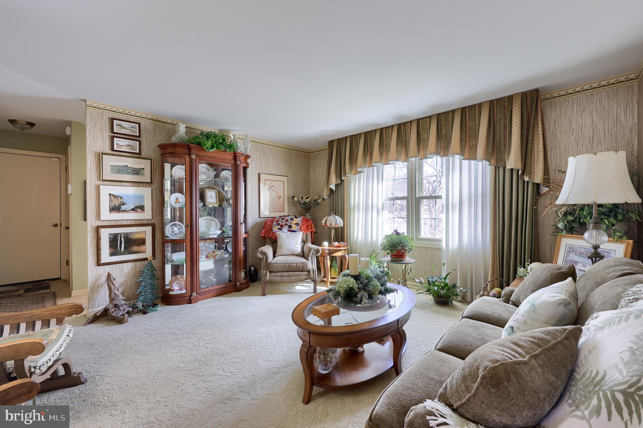 1 Mayapple Dr