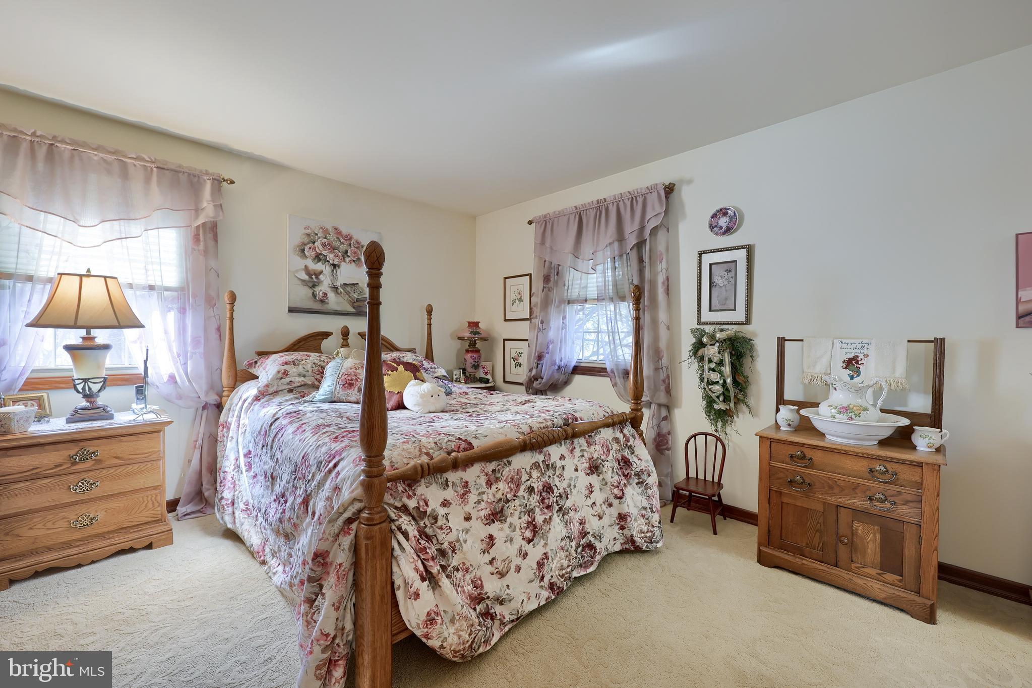 1 Mayapple Dr